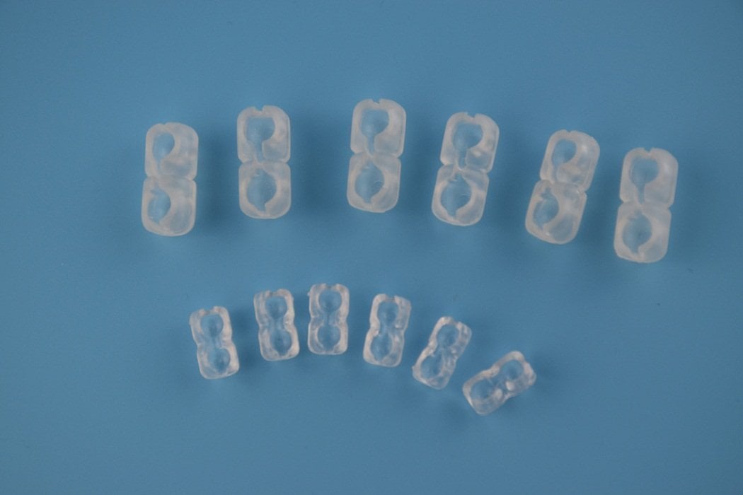 1 ROLLER BLIND PLASTIC CHAIN CONNECTOR CLIP 